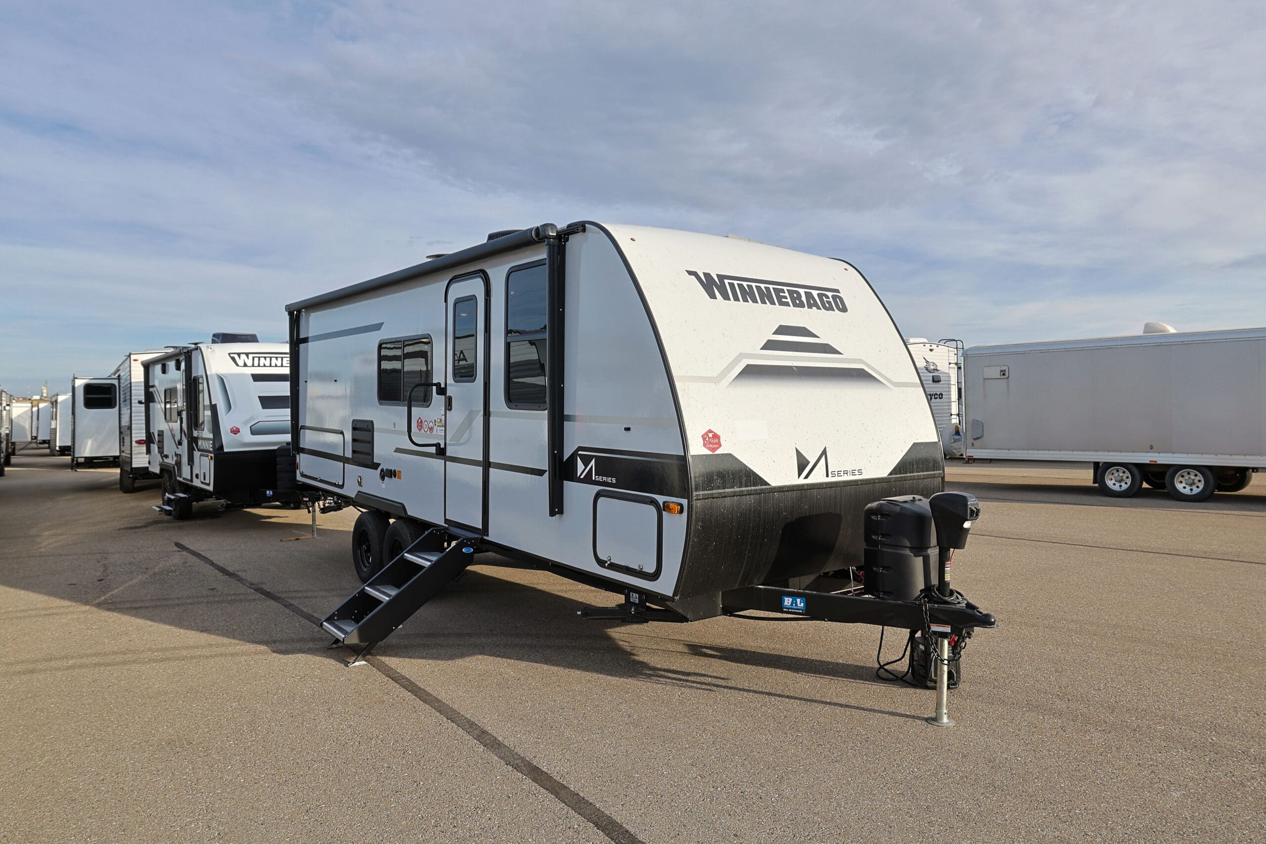 2025 WINNEBAGO M-SERIES 2326MBBH