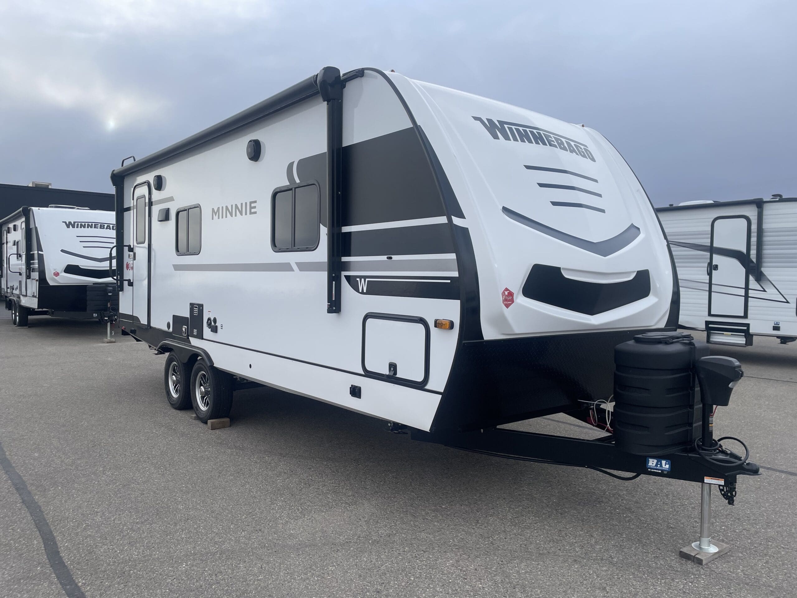 2025 WINNEBAGO MINNIE 2326RB