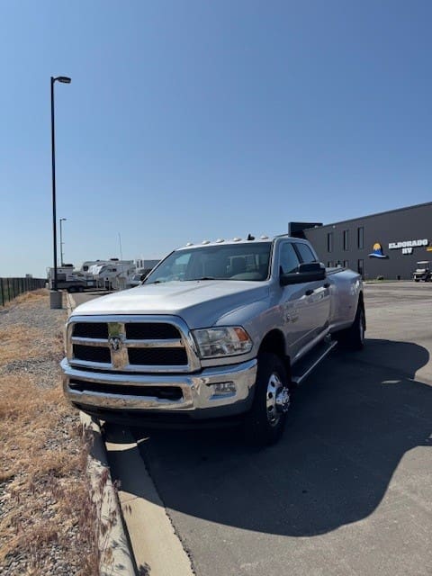 2018 DODGE RAM 3500 CREW CAB DUALLY 4X4