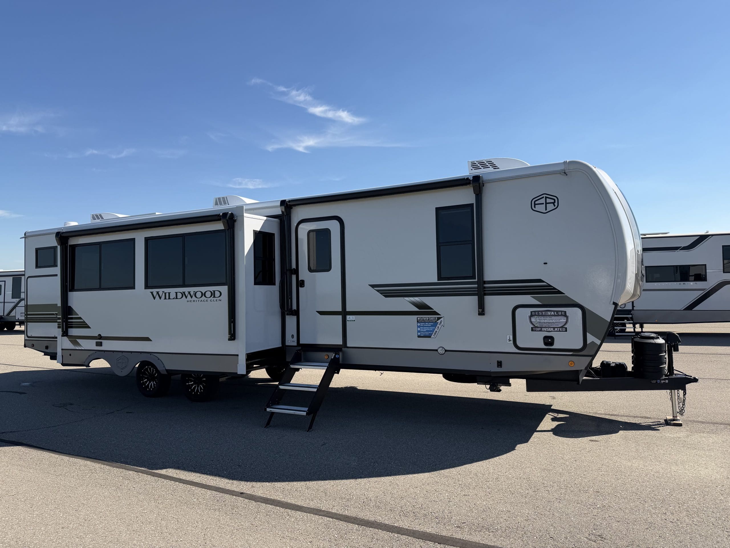 2027 WILDWOOD HERITAGE GLEN 310BHI